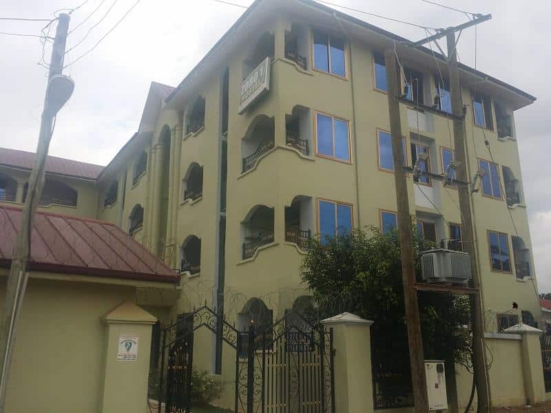 Zoro 1 hostel